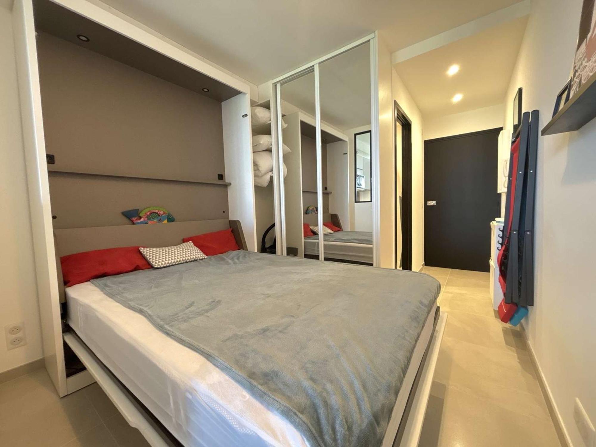 Studio En Bord De Mer A Royan, Parking, Tv, Tout Equipe - Fr-1-494-67 Eksteriør bilde